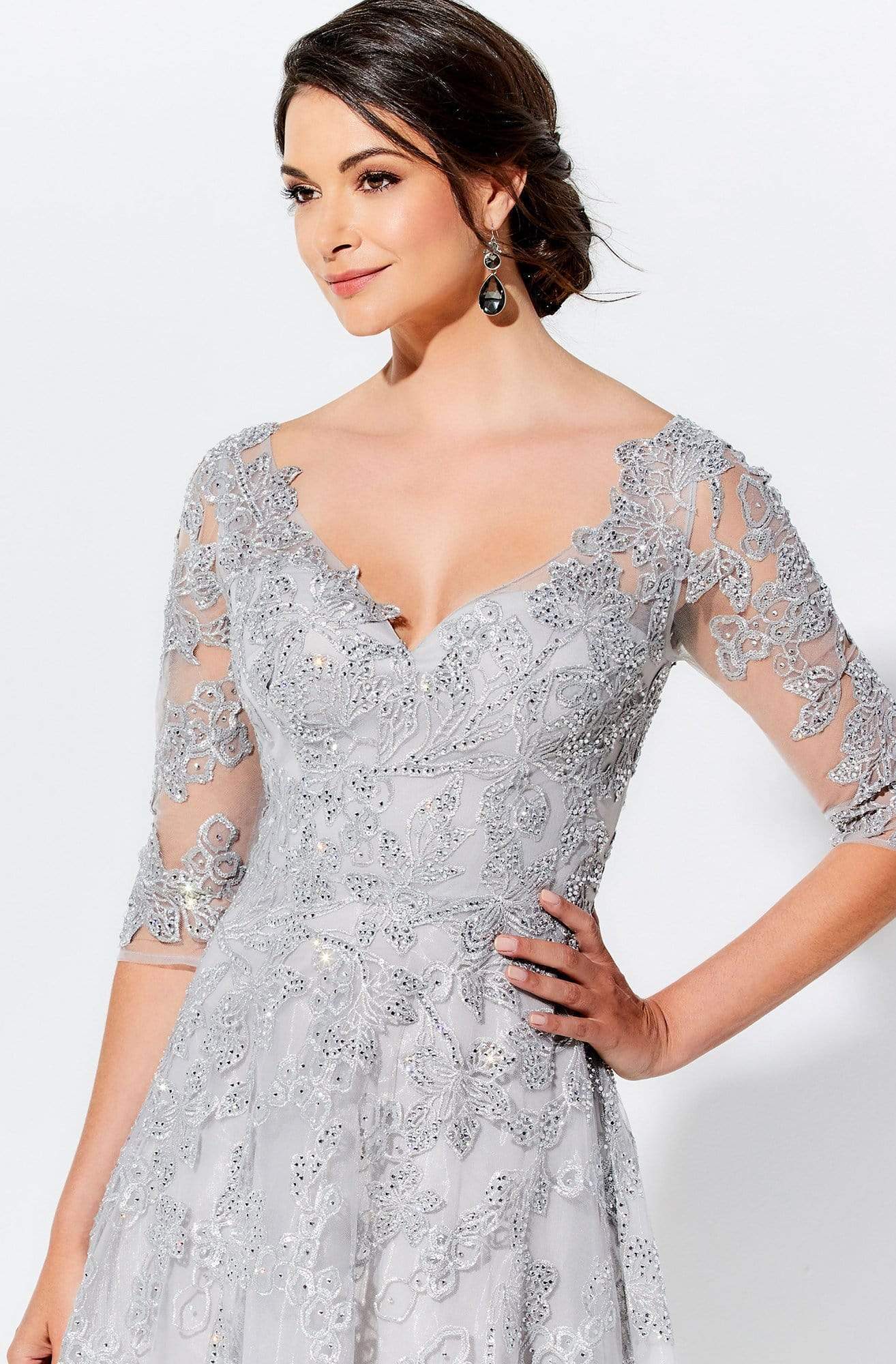120D02 Lace V-Neck Mother of the Bride Gown