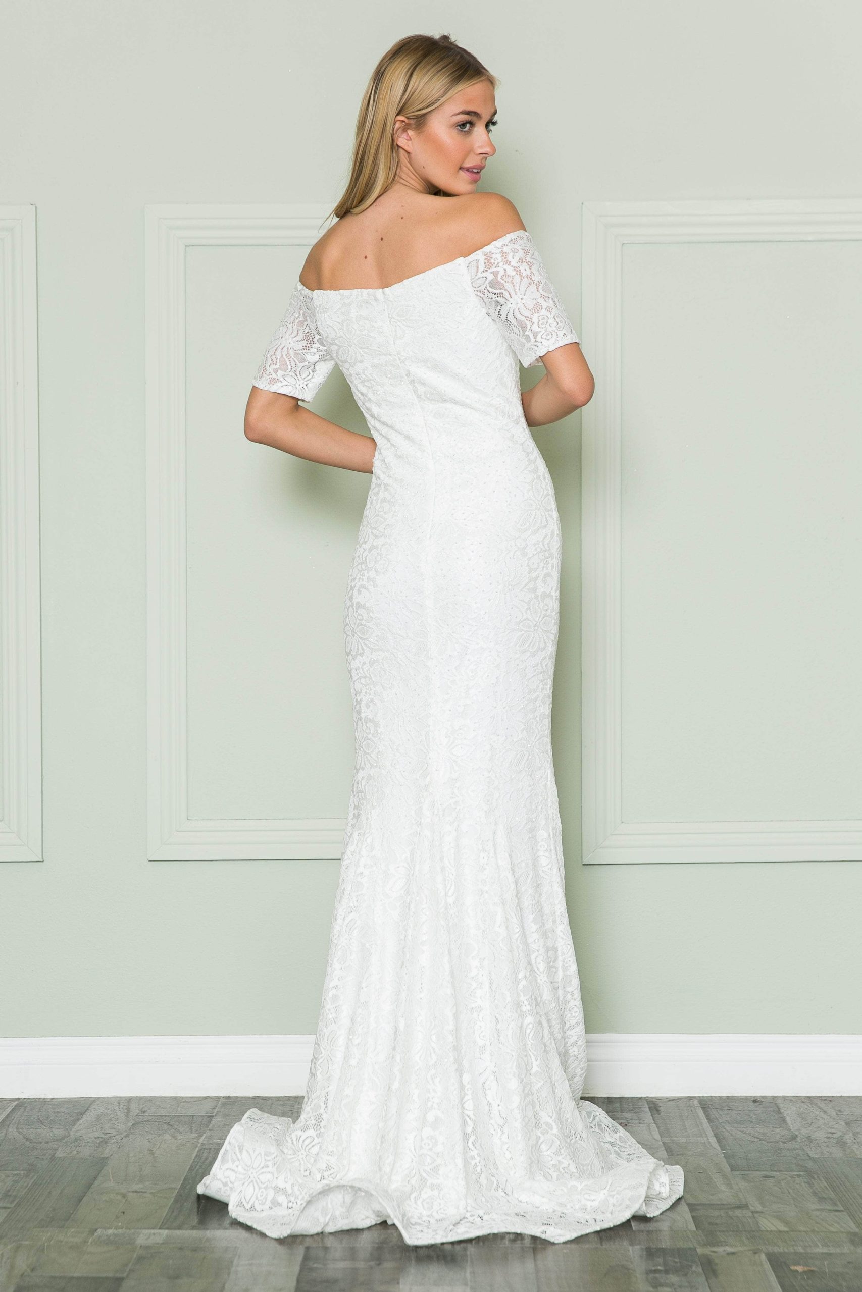 Off-shoulder Sweetheart Neckline Long Gown