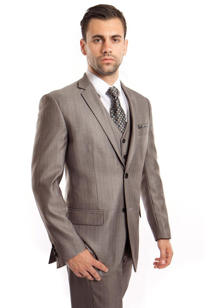 Men’s Two Button Vested Textured Sharkskin Business Suit in Grey