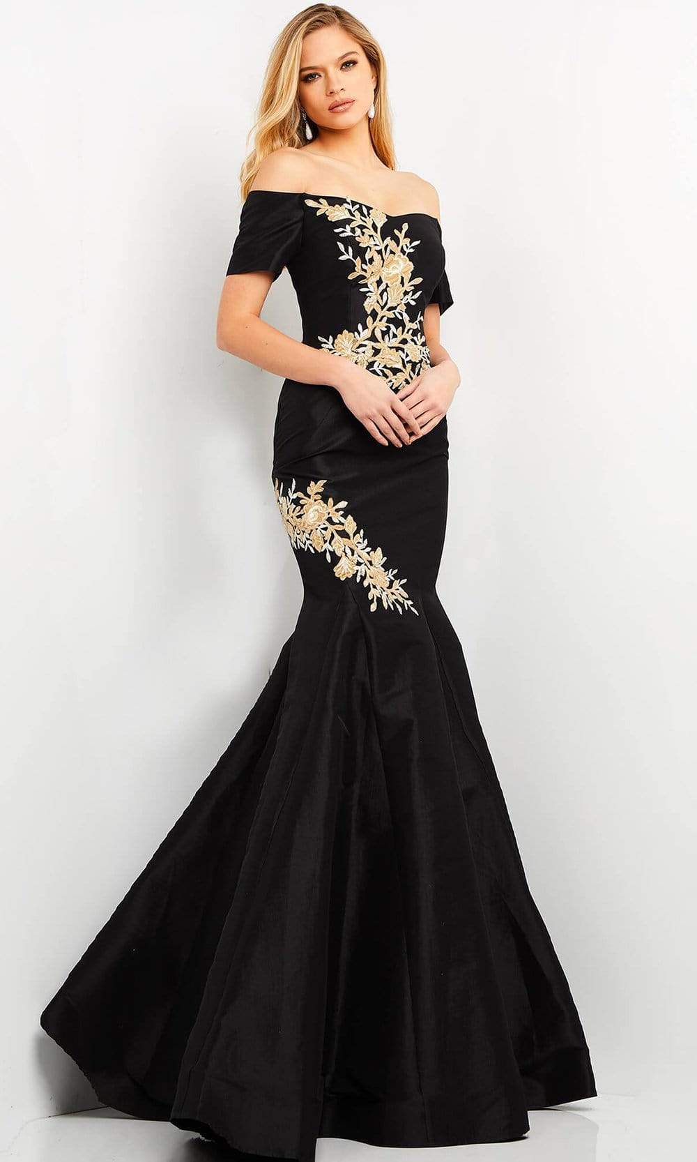 04814 Short Sleeve Off Shoulder Embroidered Trumpet Dress