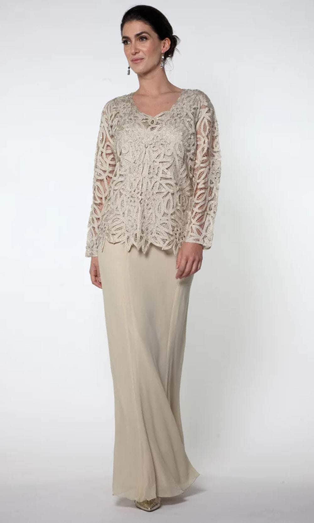 V-Neck Twin Set With Solid Skirt