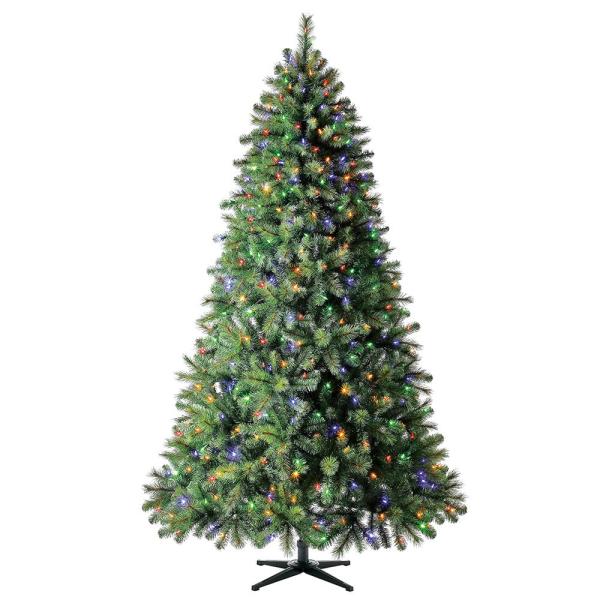 7.5 ft Wesley Long Needle Pine LED Pre-Lit Artificial Christmas Tree with 550 Color Changing Mini Lights