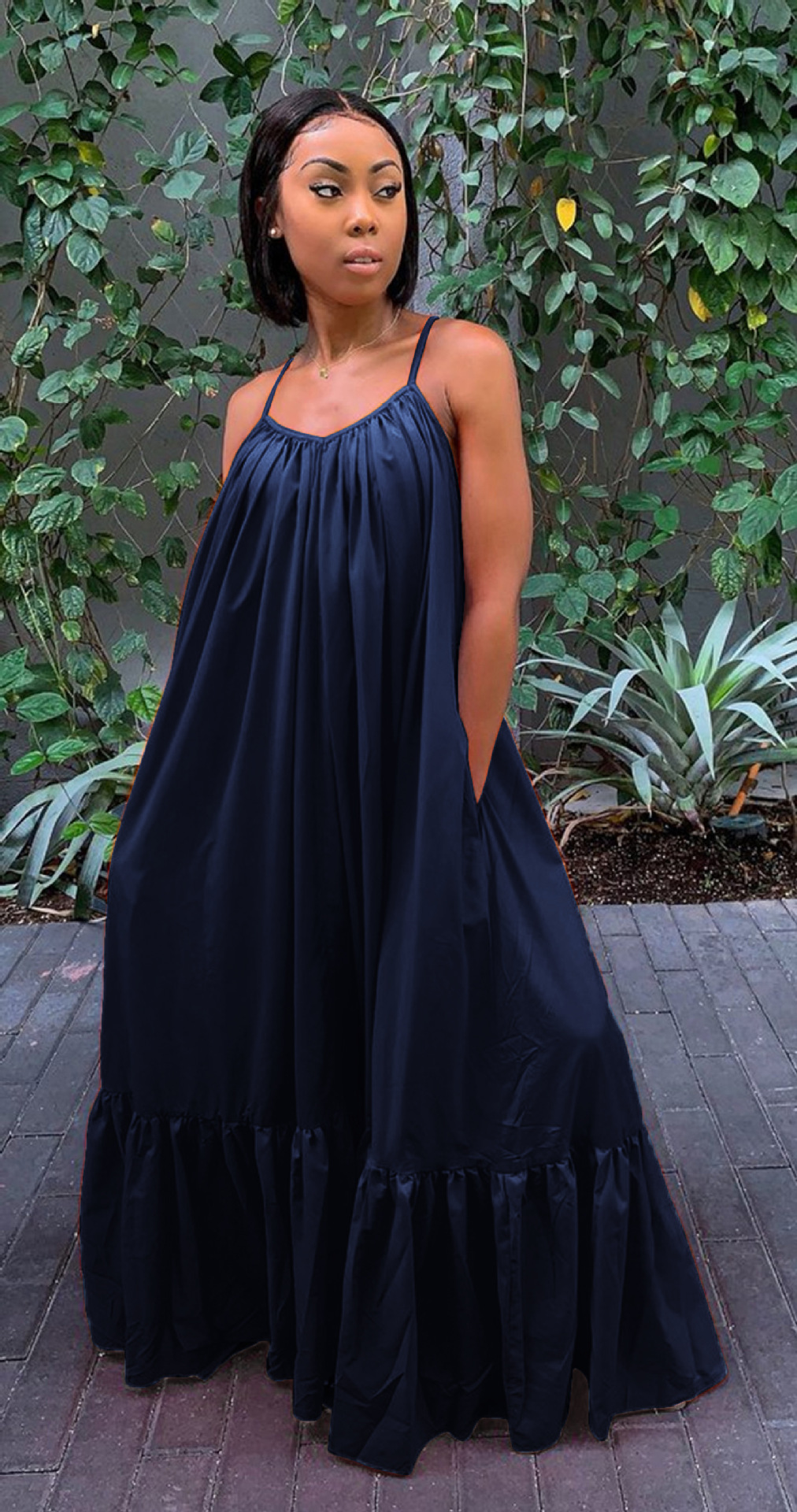 Sexy Slingless Sleeveless Solid Color Long Swing Dress