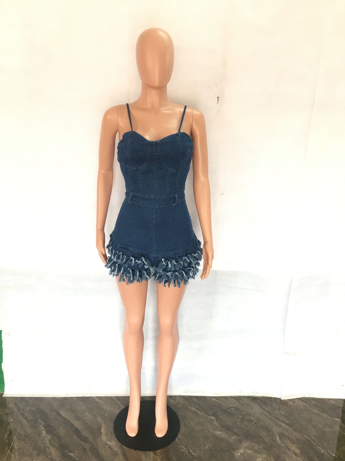 Fashionable suspender fringed raw edge denim jumpsuit