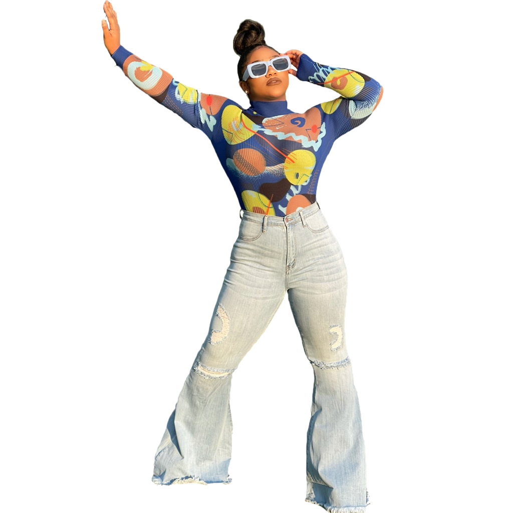 Fashionable wide leg high waist jeans flared pants