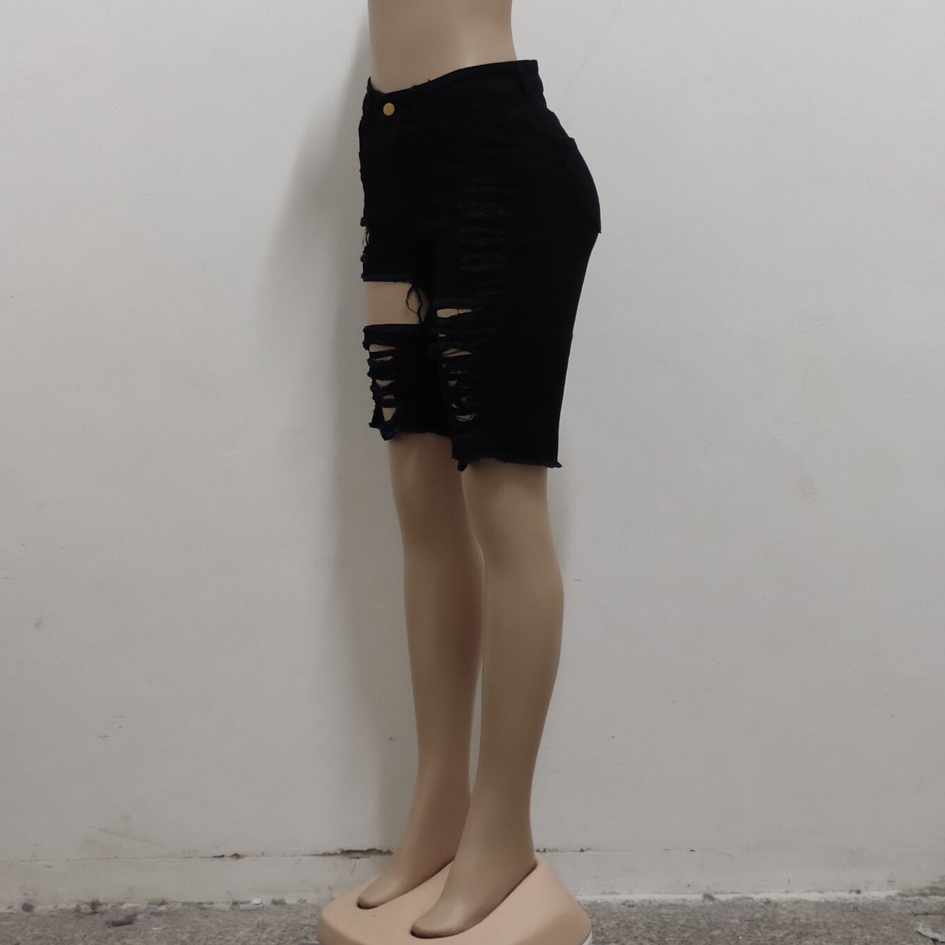 Fashionable high waist washed jeans