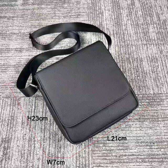 Men Outdoor Messenger Shoulder Bag Flap Bags Leather Small Handbags Business