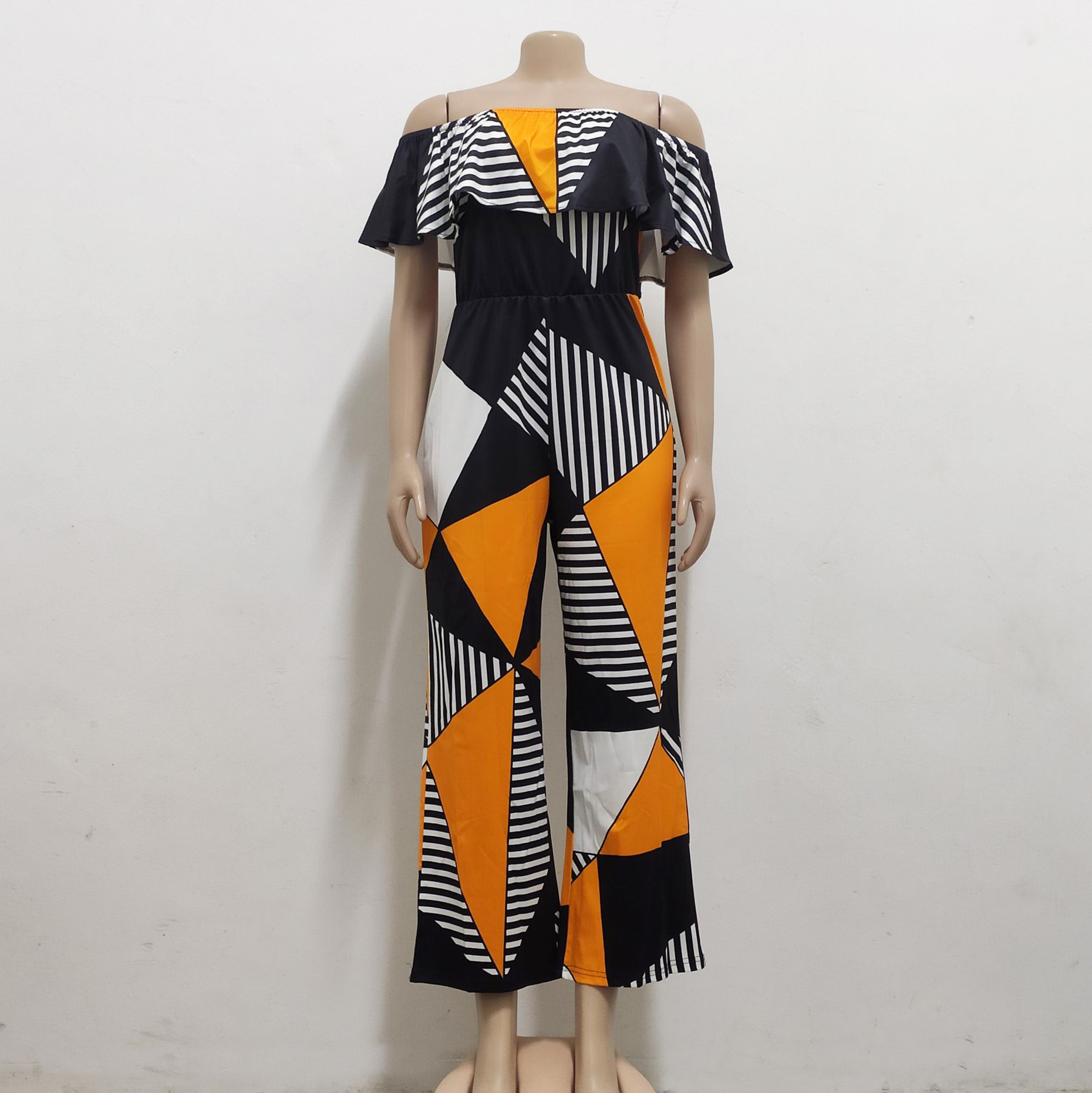 Sexy and fashionable one-line collar bra printed jumpsuit