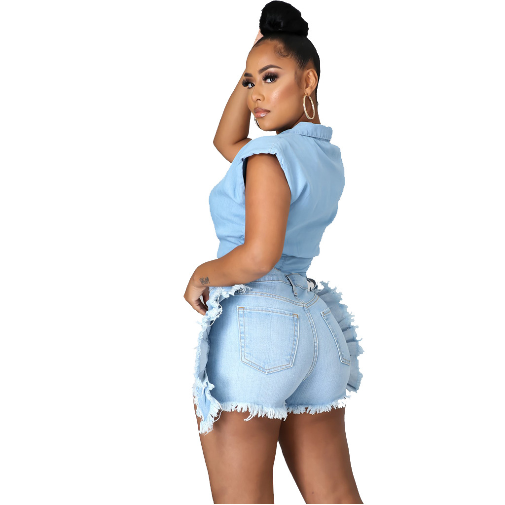 Fashion stitching holed stretch denim shorts