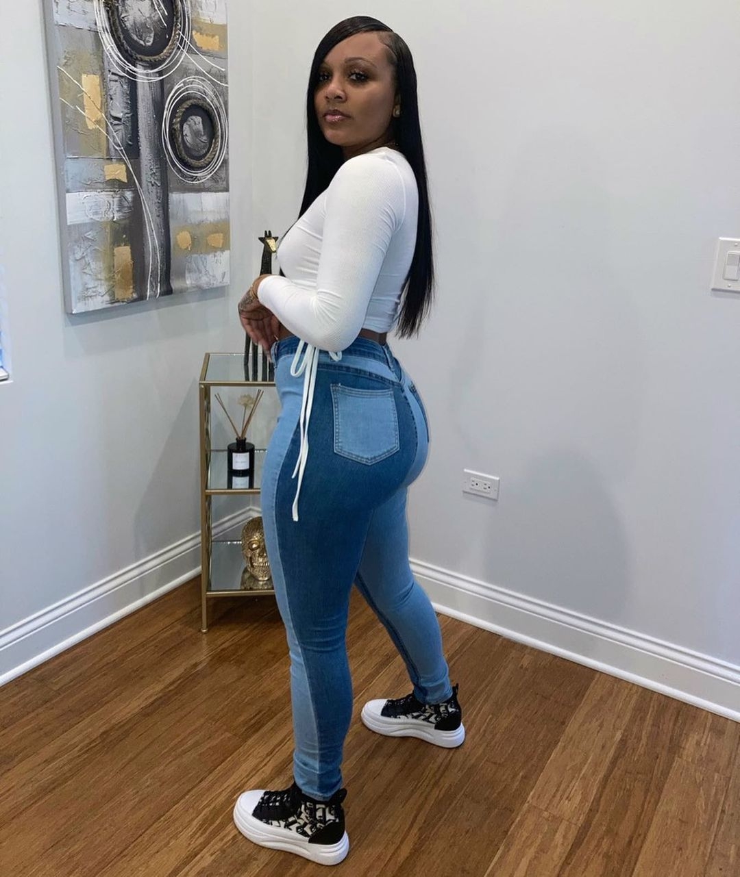 Fashion color matching jeans