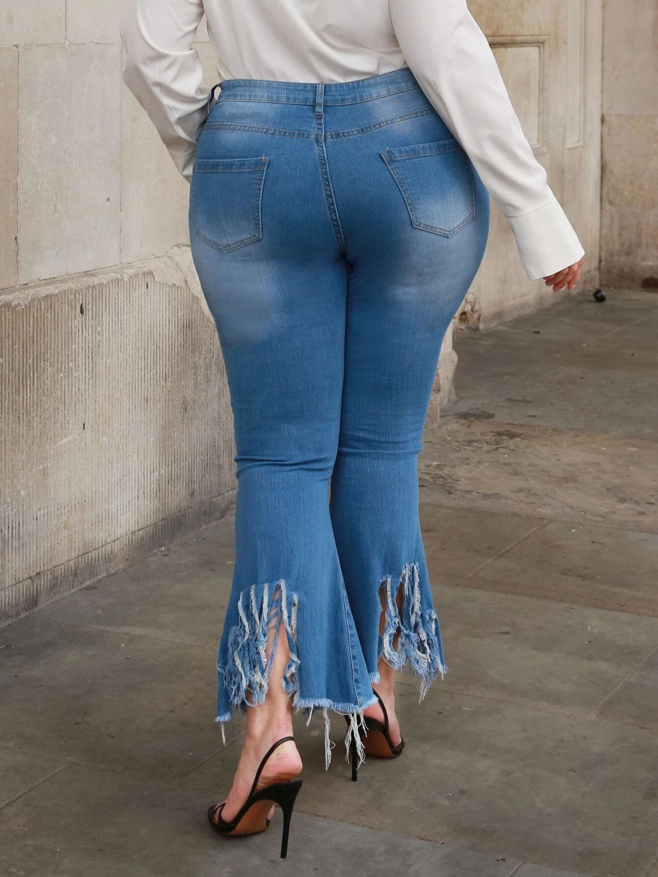 Fashion pierced stretch flared pants