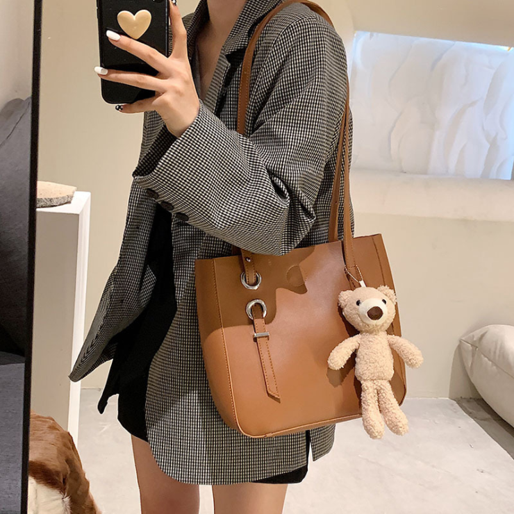 Large Capacity Toth Bag 2022 New Retro One-shoulder Armpit Bag