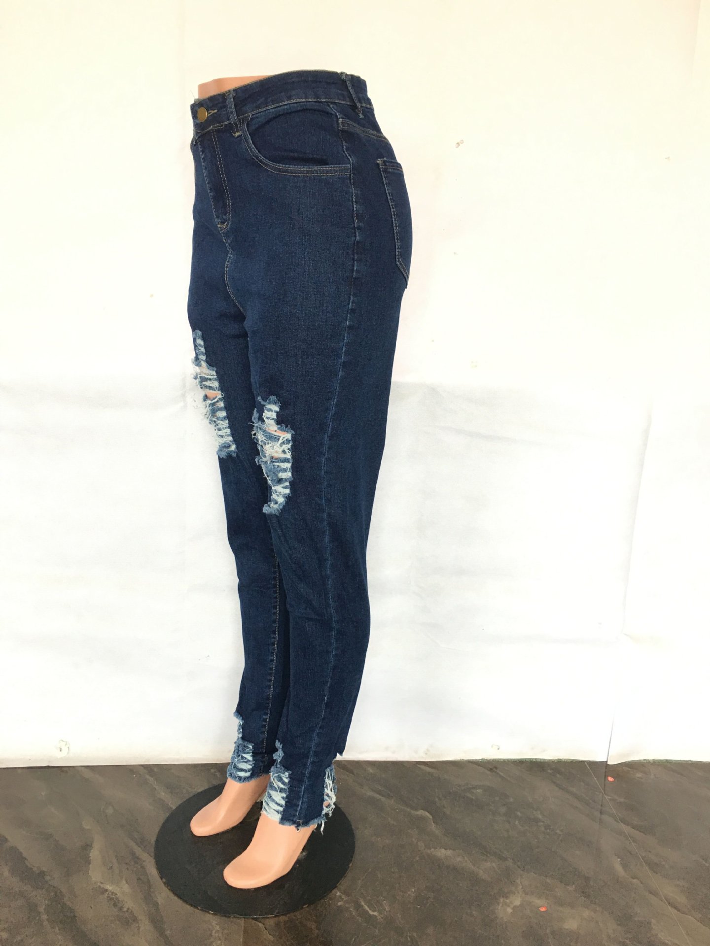Oversized sexy high stretch perforated calf denim pants