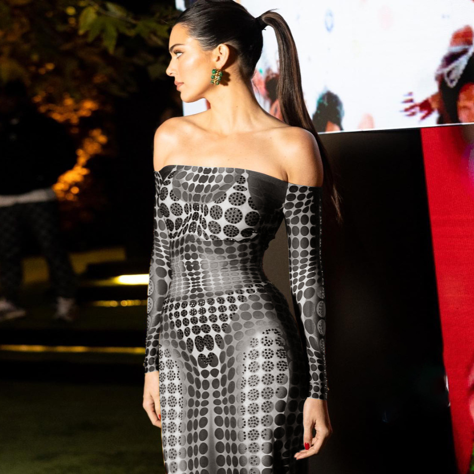 Women'S Characteristic False One-Word Neck Splicing Long-Sleeved Slim-Fit Swing Skirt Dress