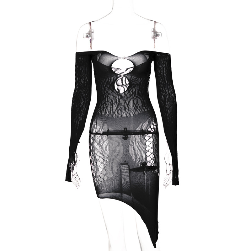 One-Line Collar Leaky Shoulder Hollow Women'S Long-Sleeved Dress