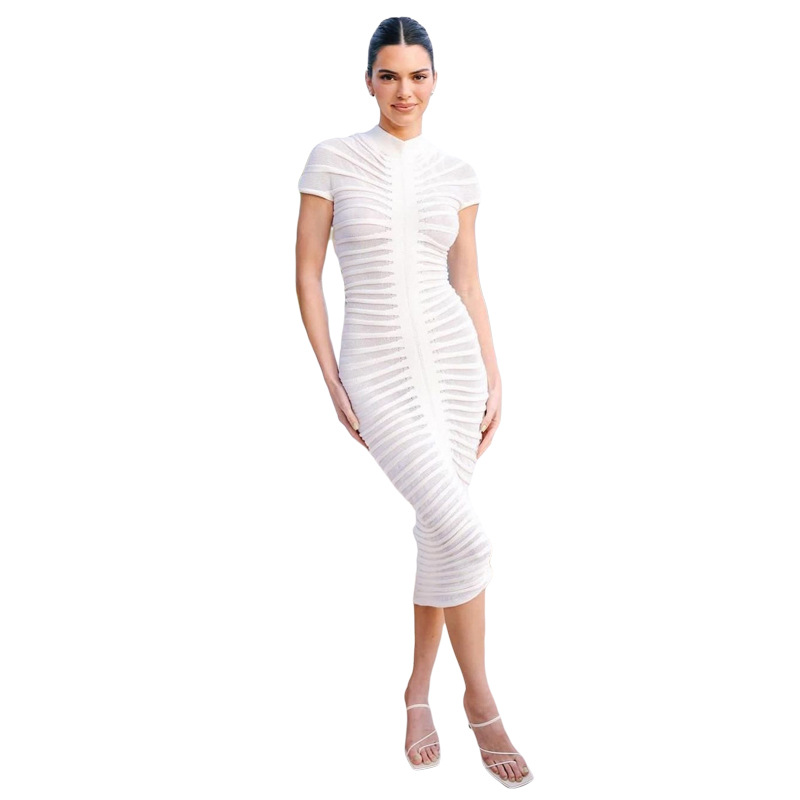 Short-Sleeved Round Neck Slim Fit Buttocks Elegant Design Sense Dress For Women
