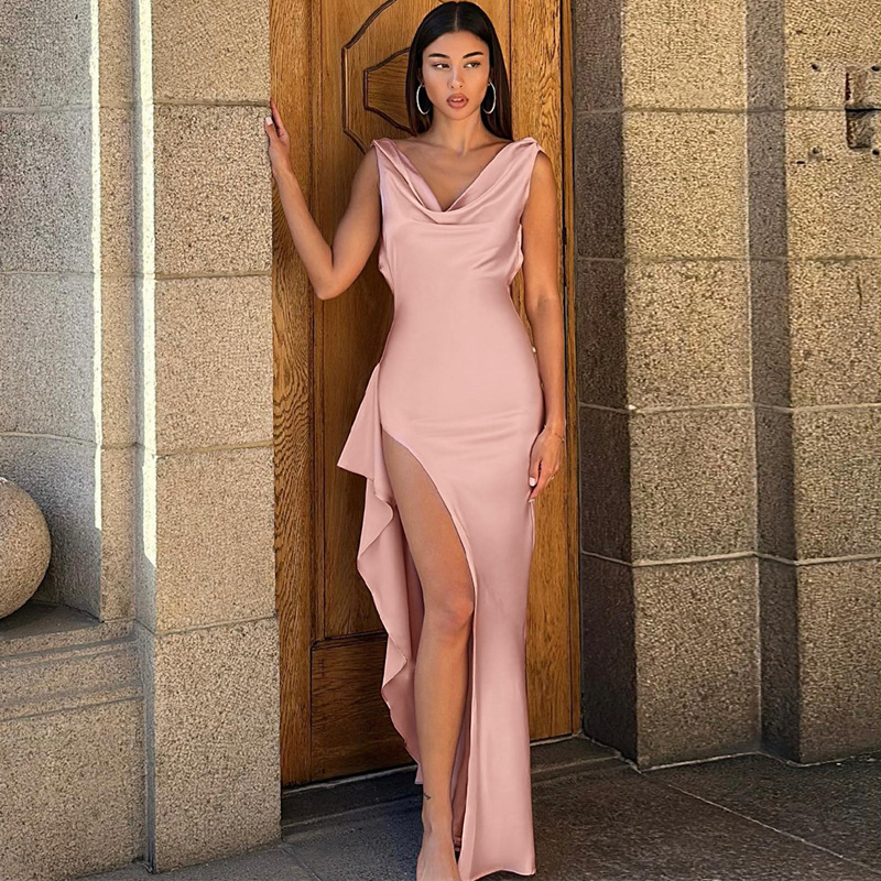 Solid Collar Pleated Slim Fitting Sleeveless Long Dress