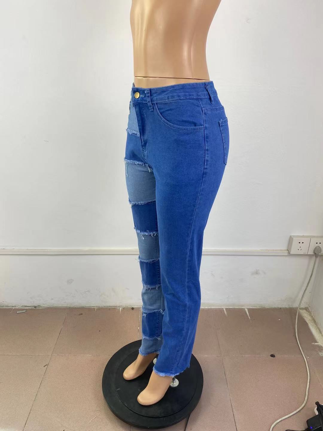 High elastic patch worn straight jeans