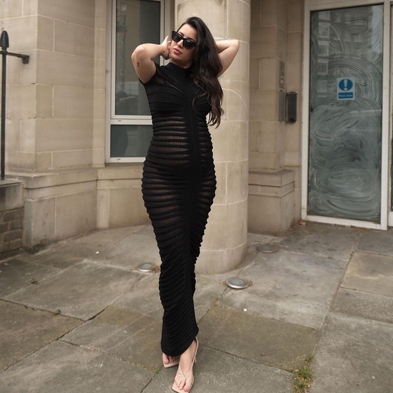 Short-Sleeved Round Neck Slim Fit Buttocks Elegant Design Sense Dress For Women