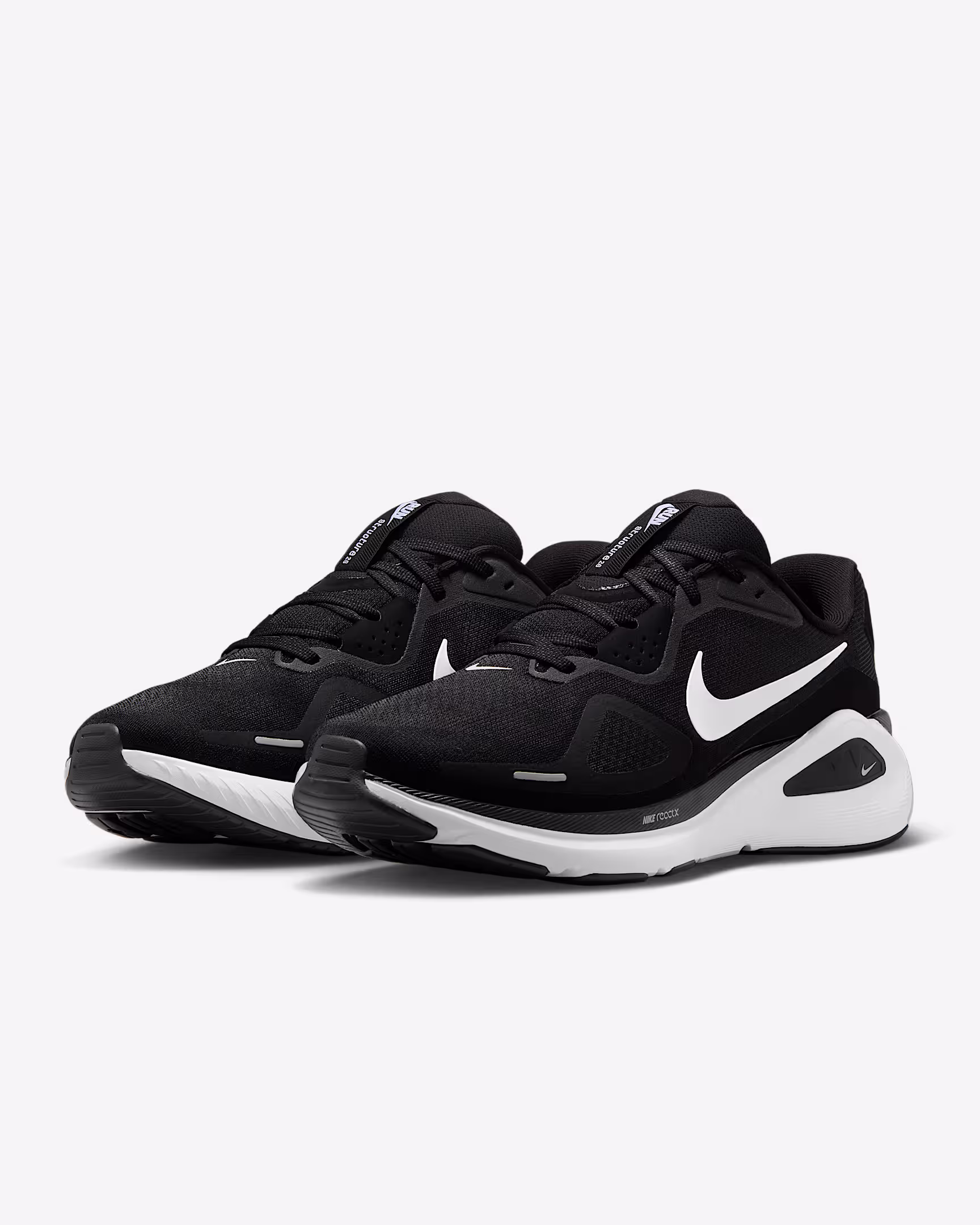 Nike Structure 26 Road Running Shoes