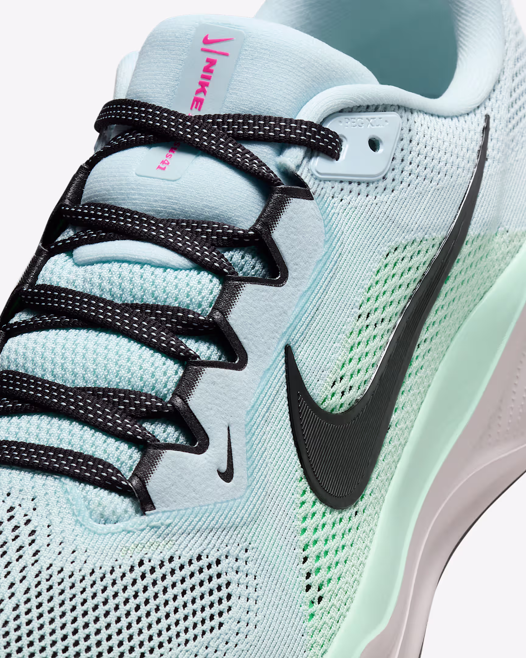 Nike Pegasus 41 Road Running Shoes