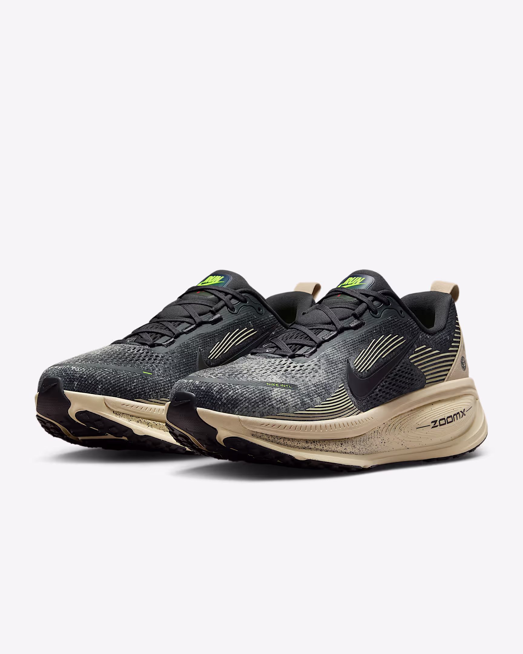 Nike Vomero 18 Road Running Shoes