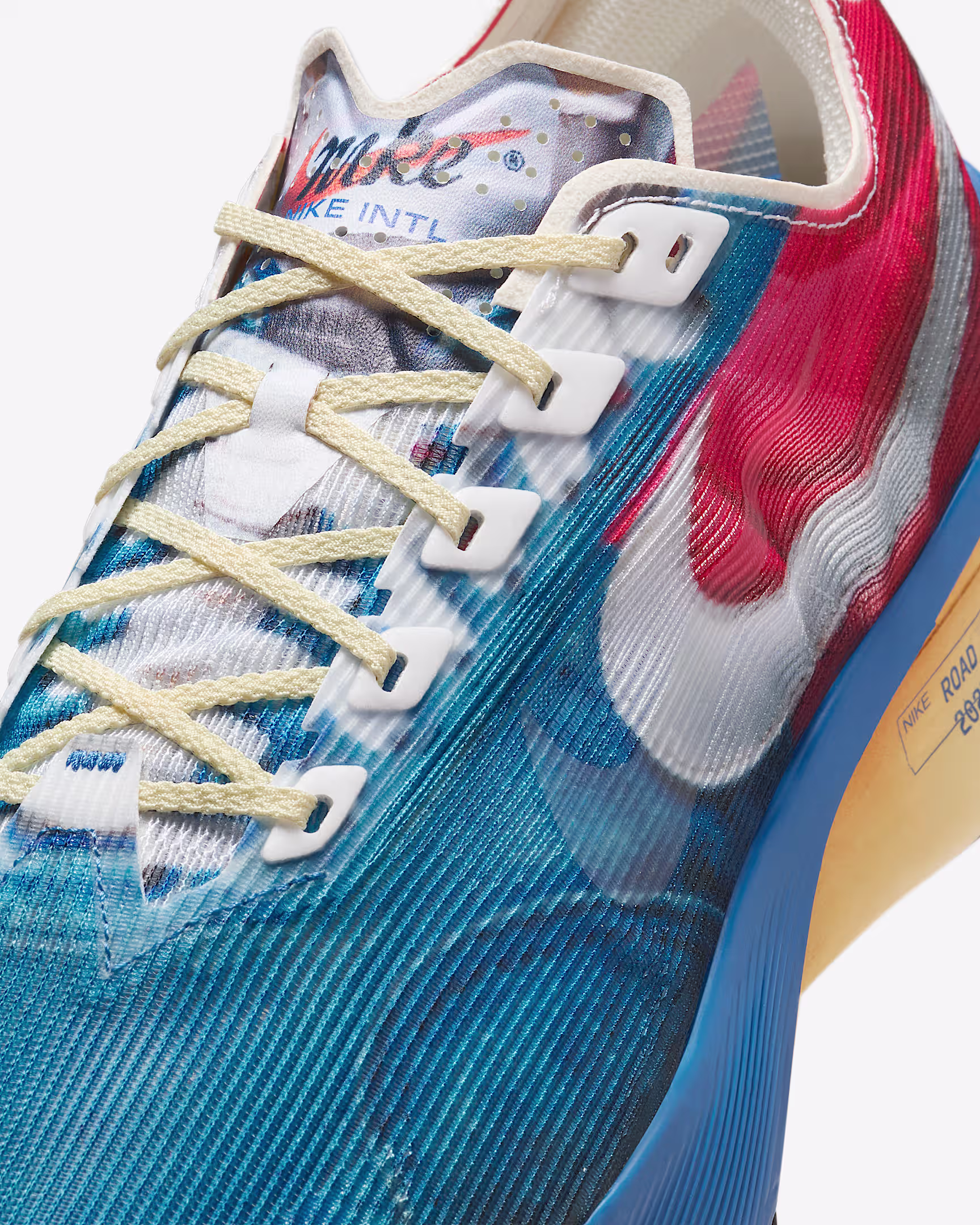 Nike Vaporfly 4 Road Racing Shoes