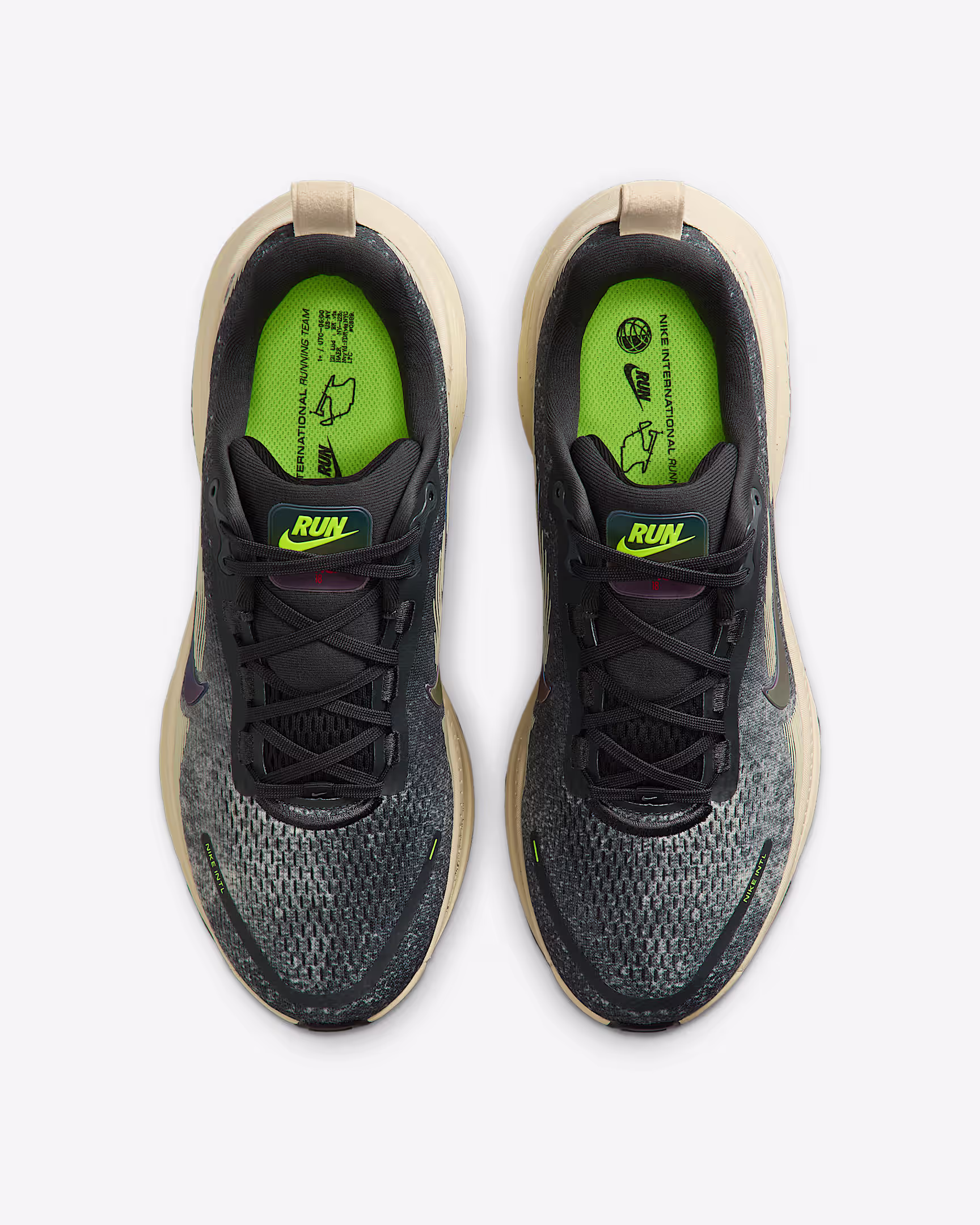 Nike Vomero 18 Road Running Shoes