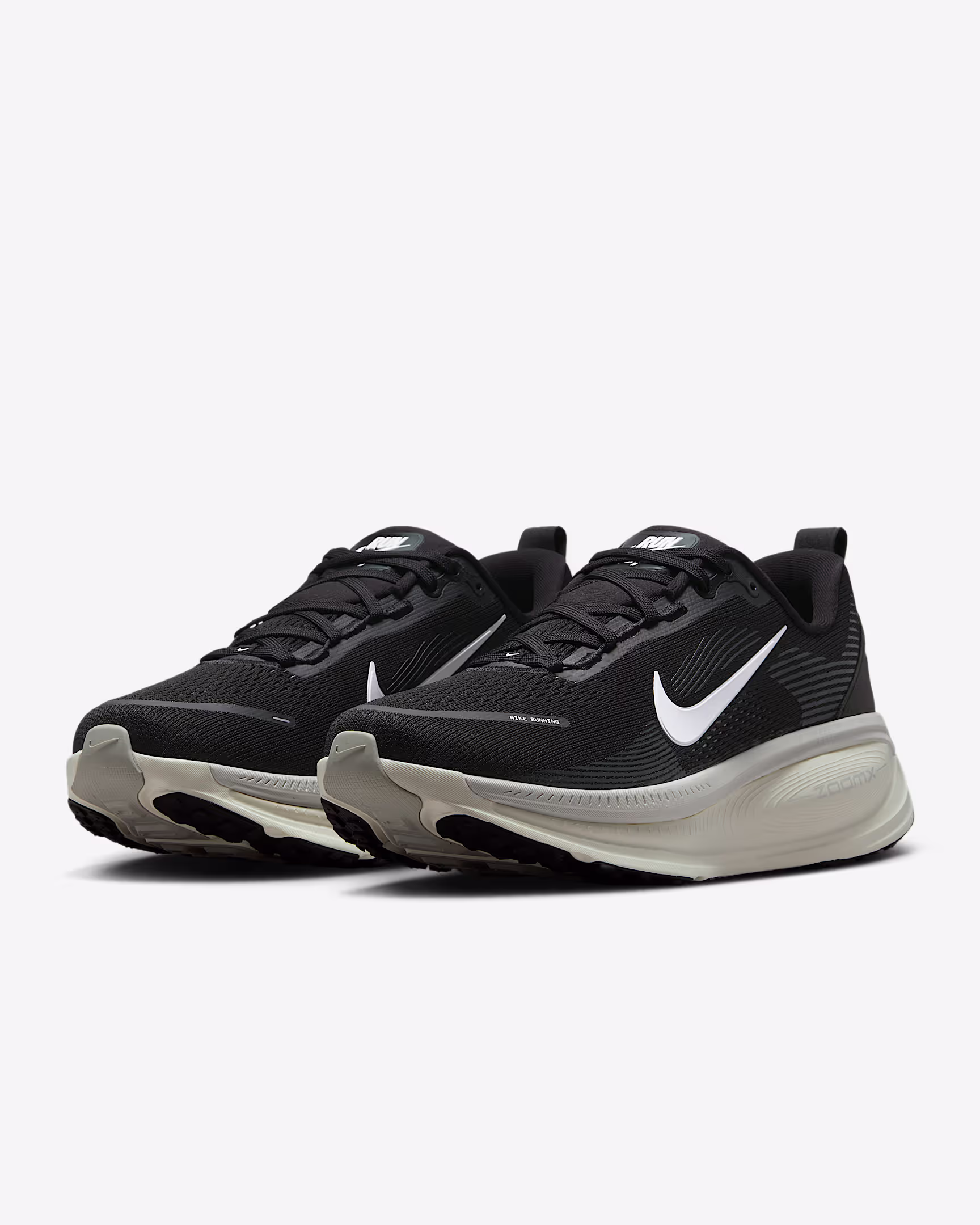 Nike Vomero 18 Road Running Shoes