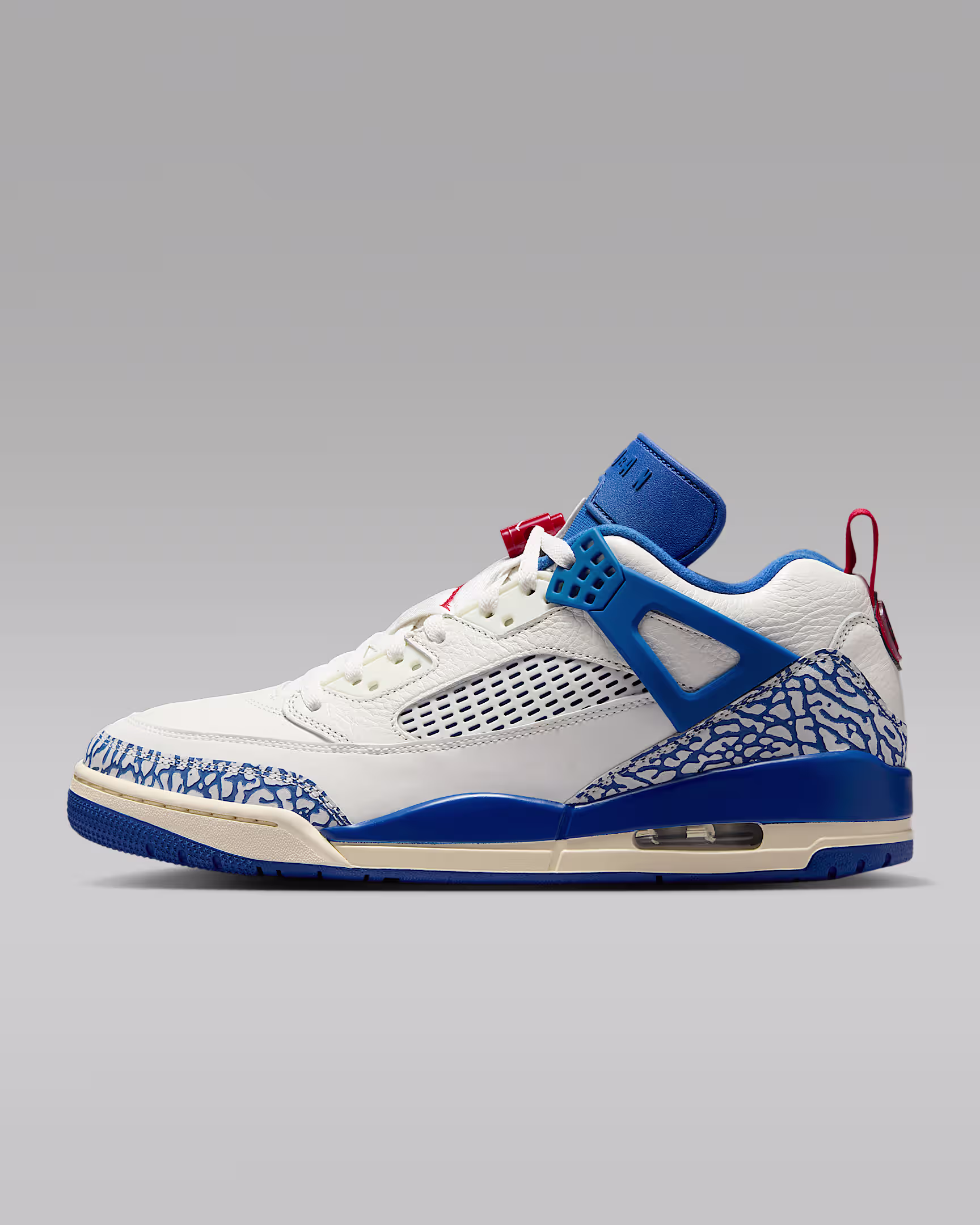 Jordan Spizike Low