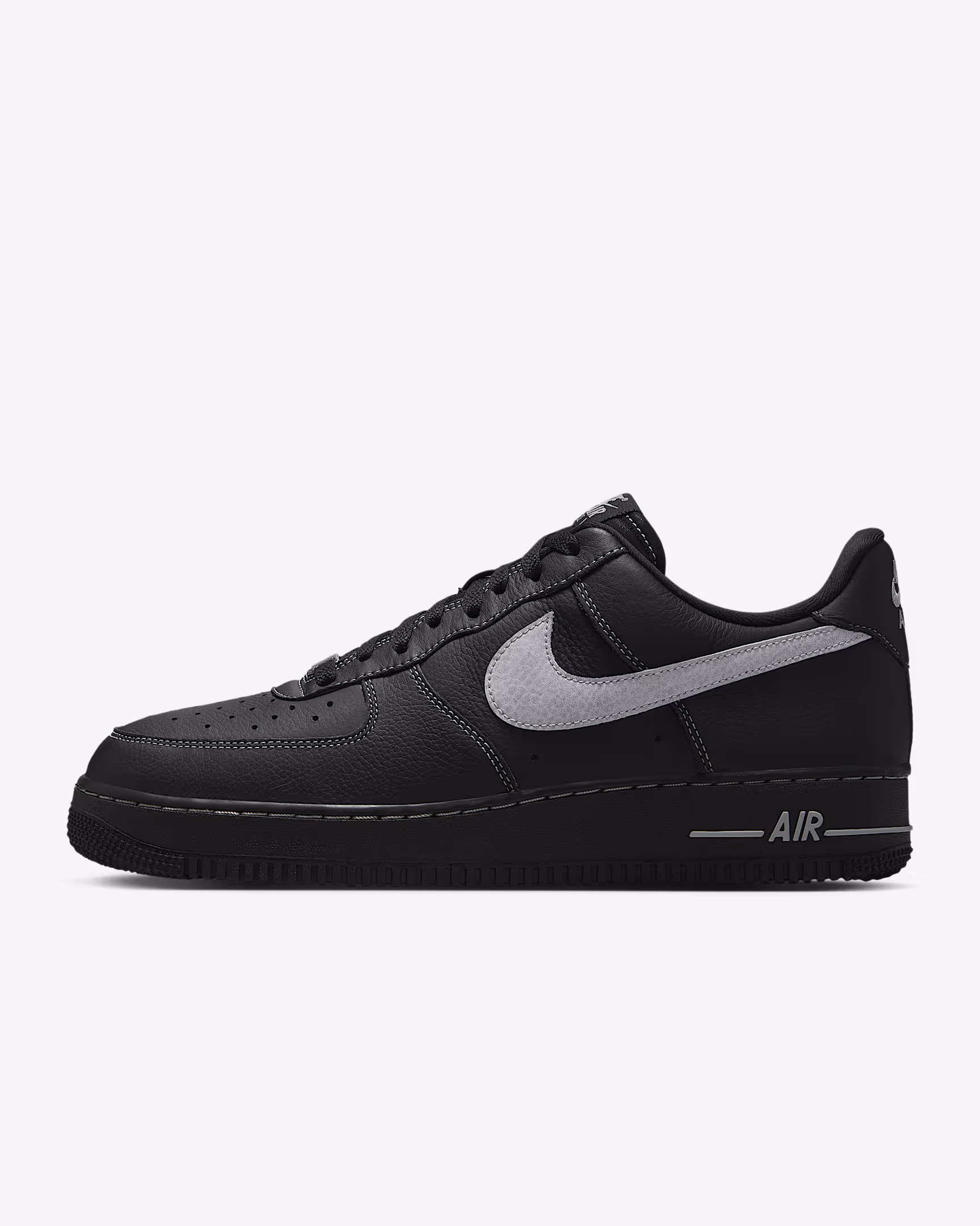 Nike Air Force 1 '07 LV8