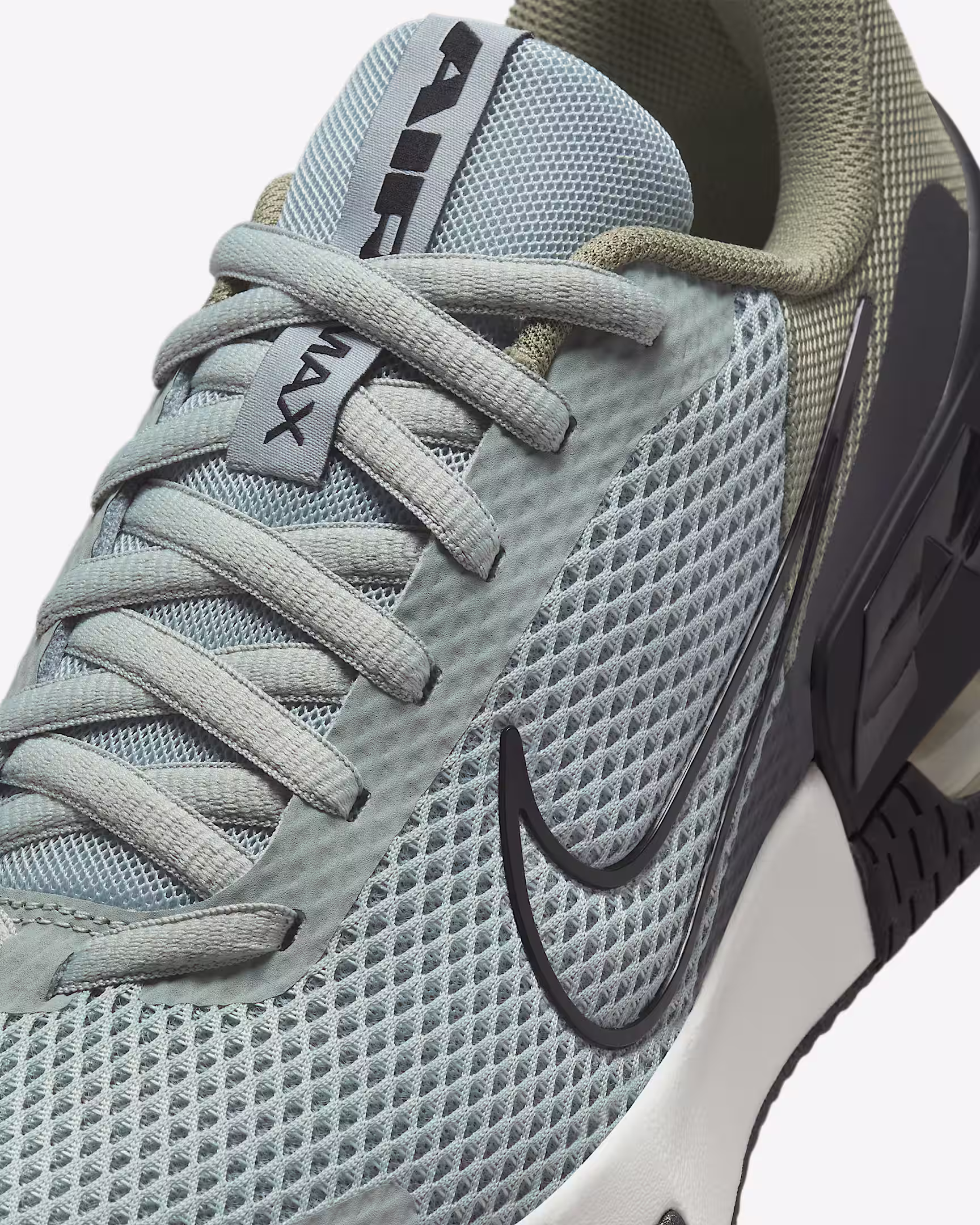 Nike Air Max Alpha Trainer 6 Workout Shoes