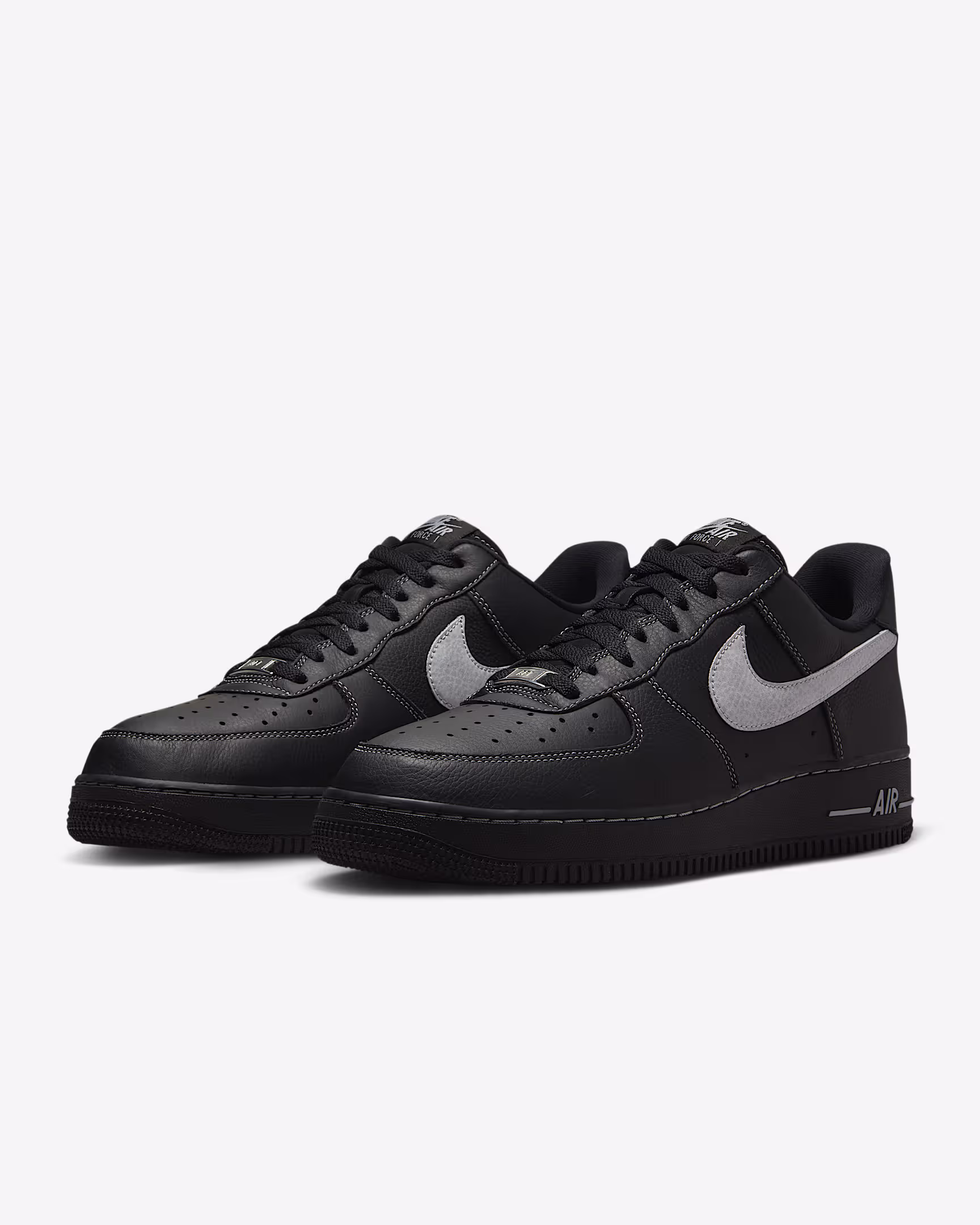 Nike Air Force 1 '07 LV8