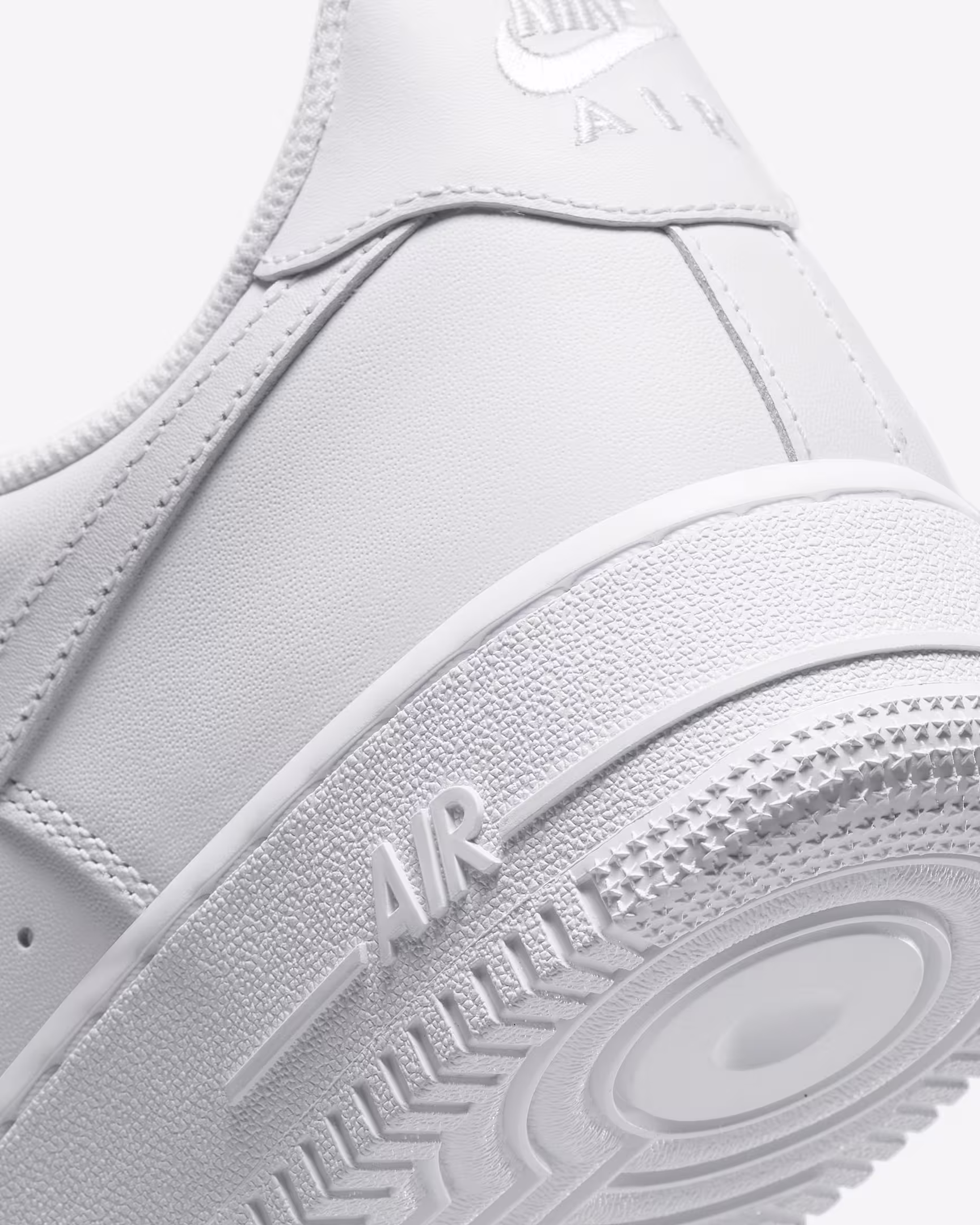 Nike Air Force 1 '07