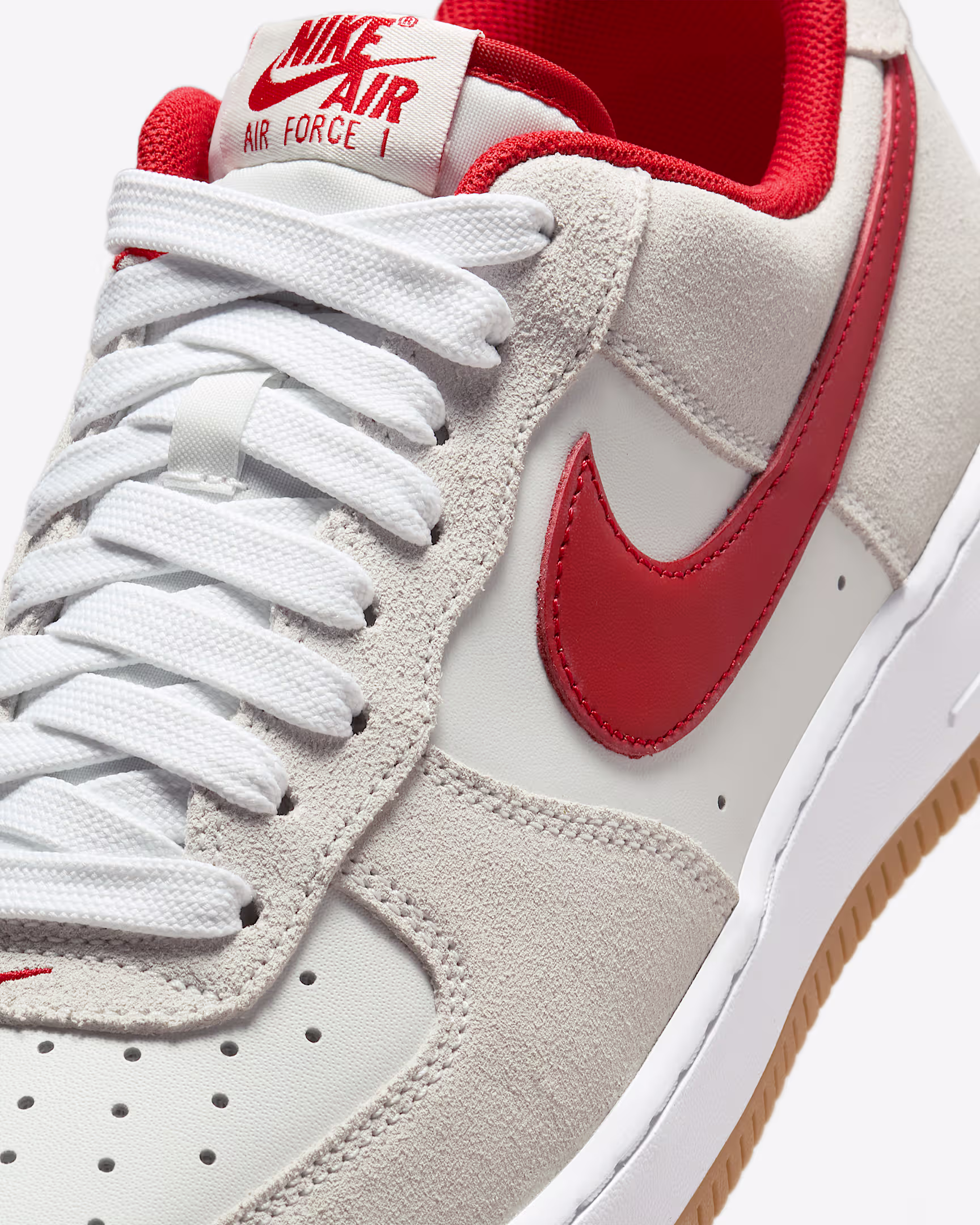 Nike Air Force 1 '07 LV8