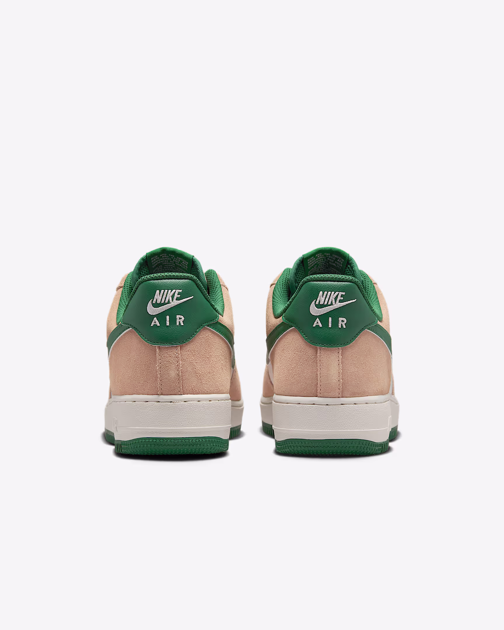 Nike Air Force 1 '07 LV8