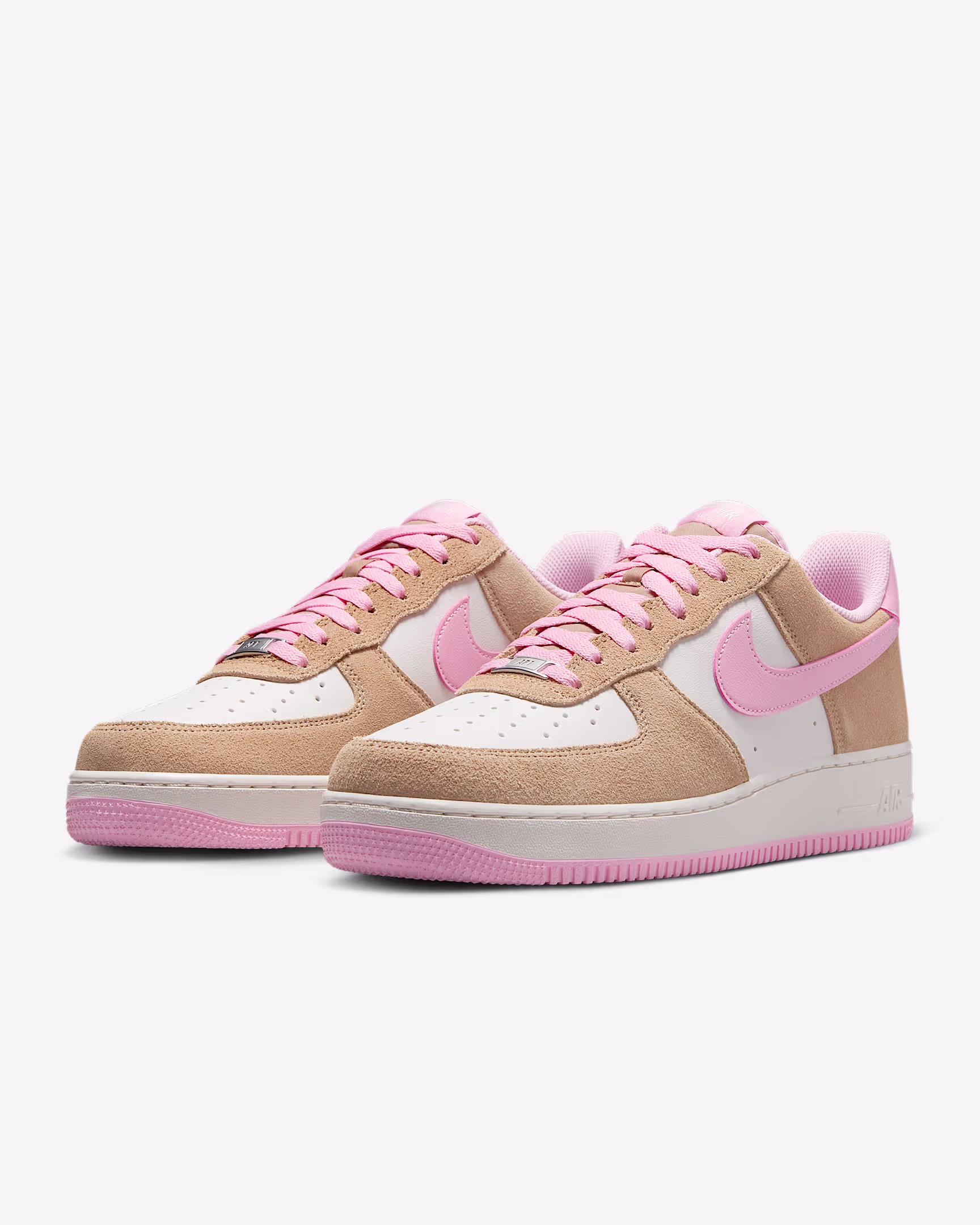 Nike Air Force 1 '07 LV8