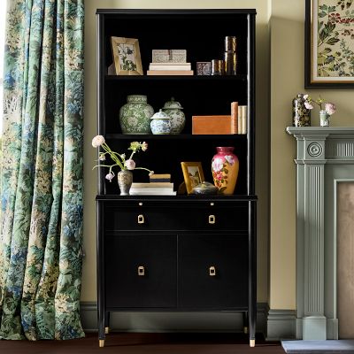 Lacourte Storage Hutch (37