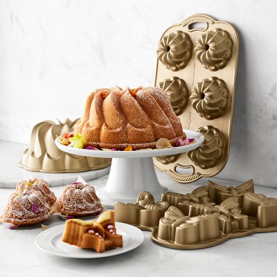 Nordic Ware Nonstick Cast Aluminum Pirouette Bundt® Pan