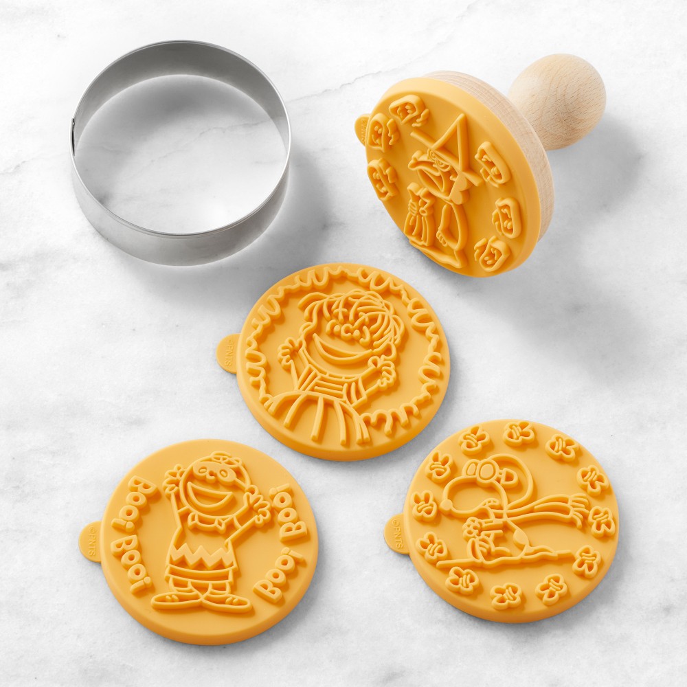 PEANUTS™ x Williams Sonoma Great Pumpkin Silicone Cookie Stamps