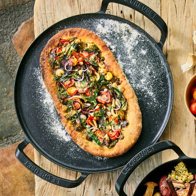 Le Creuset Alpine Outdoor Enameled Cast Iron Pizza Pan, 14