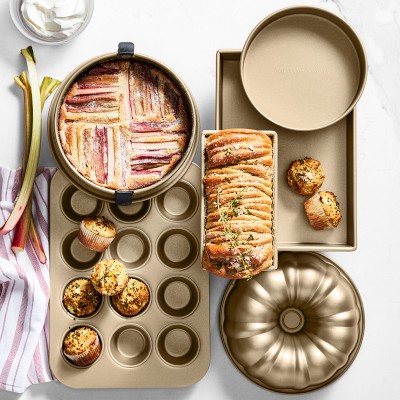 Williams Sonoma Goldtouch® Silicone Nonstick Rectangular Cake Pan, 9