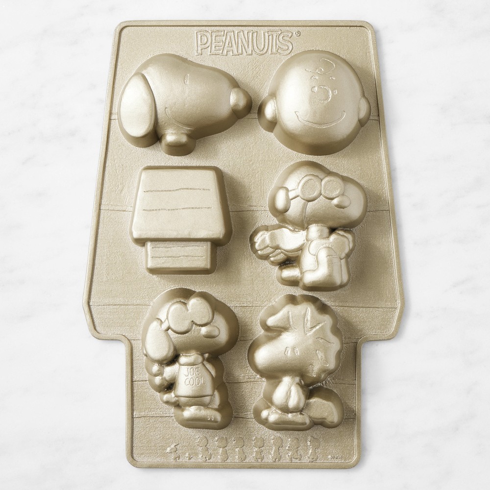 PEANUTS™ x Williams Sonoma Nonstick Cakelet Pan, 14