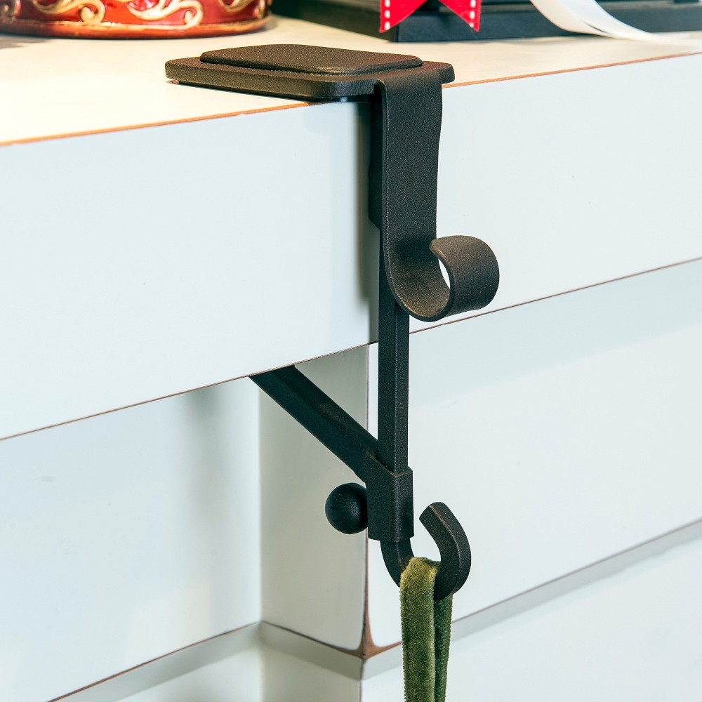 Garland & Stocking Mantle Hanger