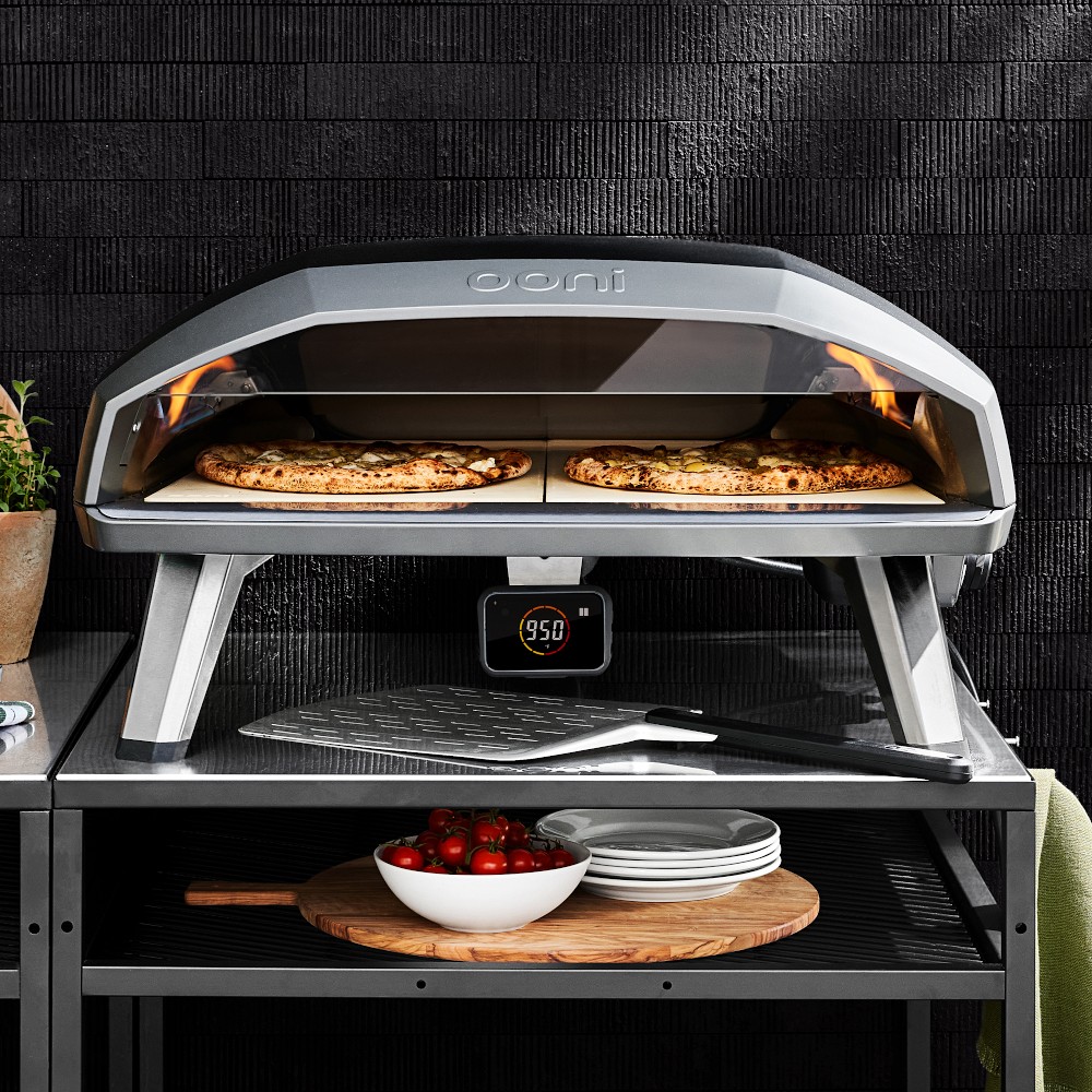 Ooni Koda 2 Max Gas Powered Pizza Oven Bundle