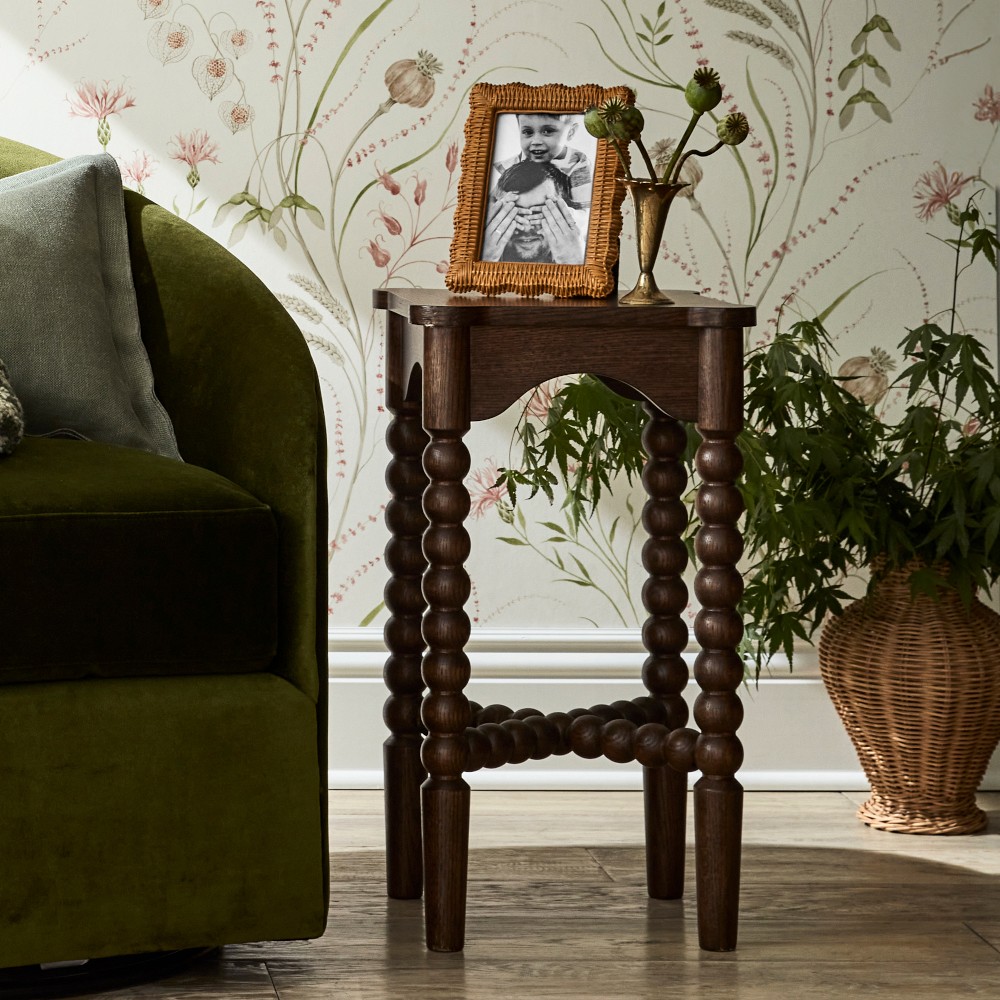 Spindle Accent Table (13