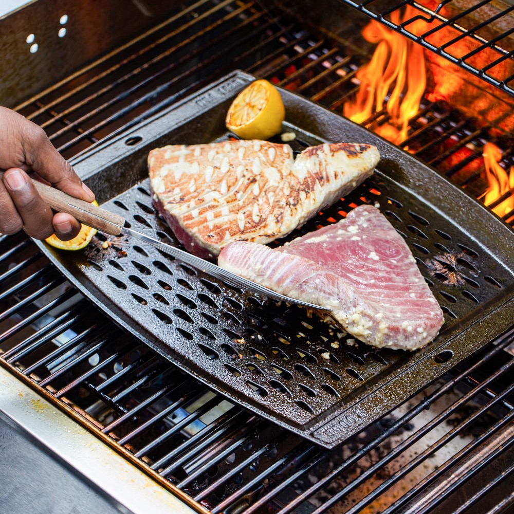 Lodge Savor the Outdoors Seasoned Cast Iron Grill Topper, 15
