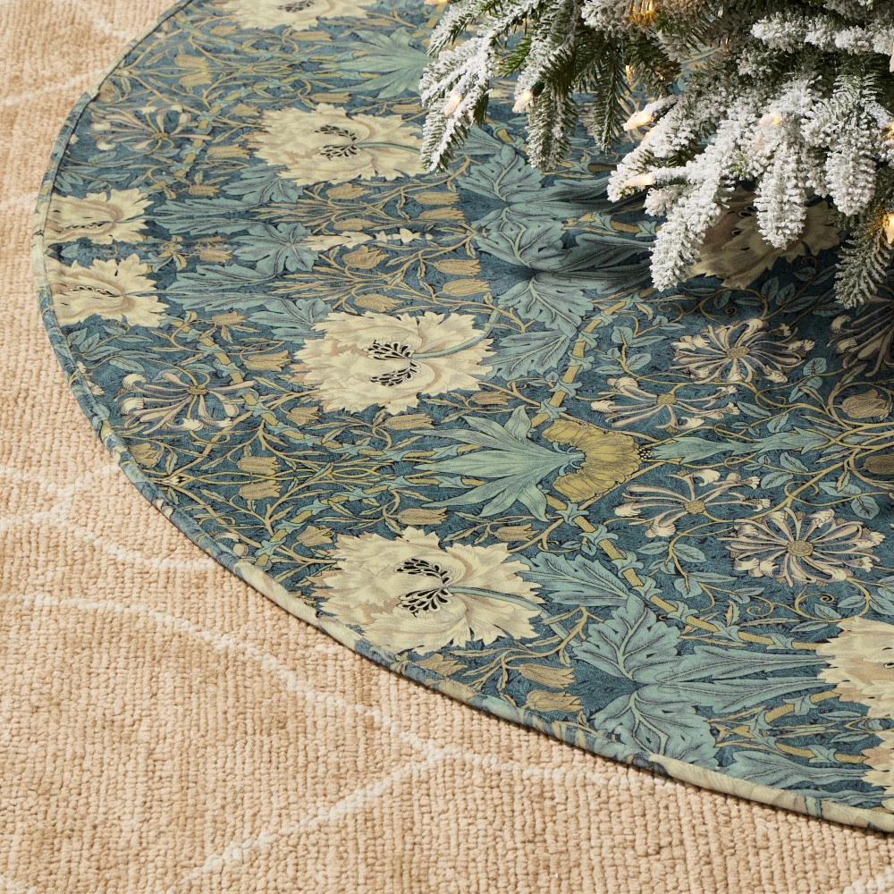 Morris & Co. x Williams Sonoma Home Honeysuckle Tulip Tree Skirt