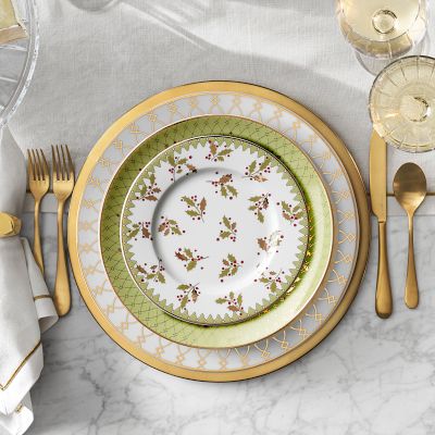Regency Holiday Appetizer Plates, Set of 4