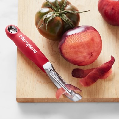 Microplane® Pro Serrated & Straight Peelers, Set of 2